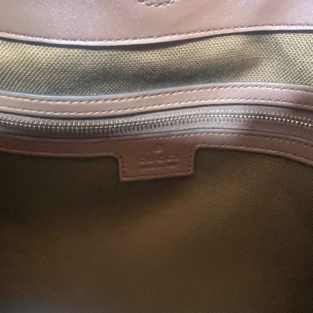Brand new GUCCI Beatrix Maxi hobo NWT GORGEOUS - Picture 12 of 15